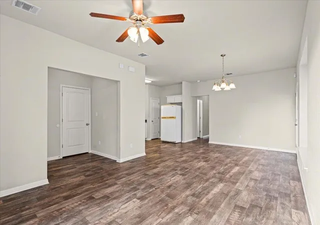 Photo 3 of Single family home for sale at 142 Preston Trl, San Marcos, TX 78666 | MLS# 9889834 | Listing updated on 2026-09-08