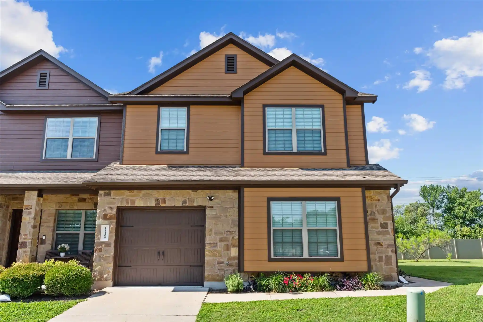 Listing Photo 1 - Condo for sale in 11409 Lost Maples Trl located at 11409 Lost Maples Trl, Austin, TX 78748 - Unit #11409