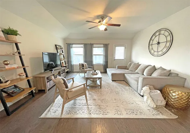 Photo 4 of Single family home for sale at 13313 Henneman Dr, Pflugerville, TX 78660 | MLS# 7970006 | Listing updated on 2026-09-17