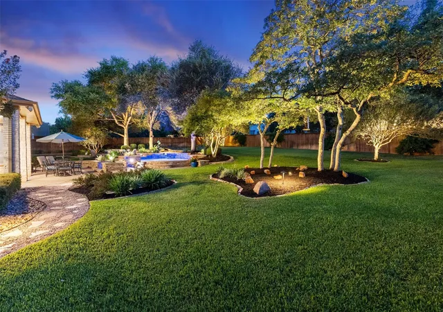 Photo 4 of Single family home for sale at 3400 Vanshire Dr, Bee Cave, TX 78738 | MLS# 4990140 | Listing updated on 2026-10-30