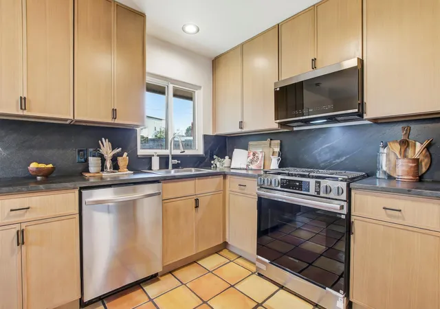Photo 3 of Single family home for sale at 3705 Tower View Ct, Austin, TX 78723 | MLS# 3768277 | Listing updated on 2026-10-20