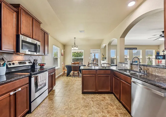 Photo 3 of Single family home for sale at 300 Hendelson Ln, Hutto, TX 78634 | MLS# 2693169 | Listing updated on 2026-09-26
