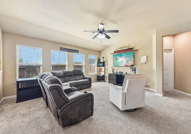 Photo 2 of Single family home for sale at 300 Hendelson Ln, Hutto, TX 78634 | MLS# 2693169 | Listing updated on 2026-09-26
