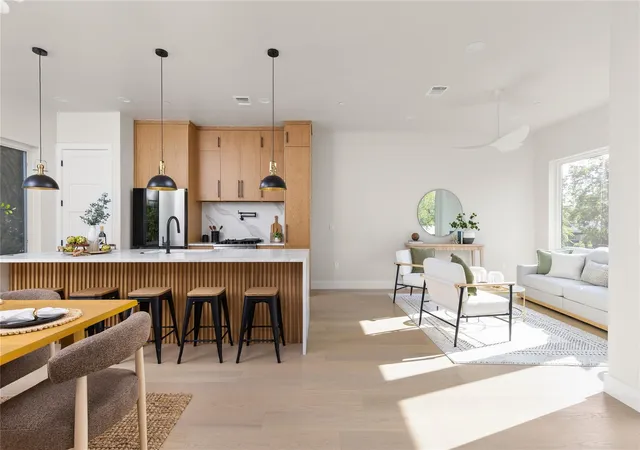 Photo 1 of Single family home for sale at 100 W Odell St #1, Austin, TX 78752 | MLS# 7712471 | Listing updated on 2026-10-09