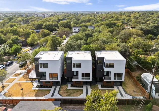 Photo 1 of Single family home for sale at 100 W Odell St #2, Austin, TX 78752 | MLS# 7575799 | Listing updated on 2026-10-09