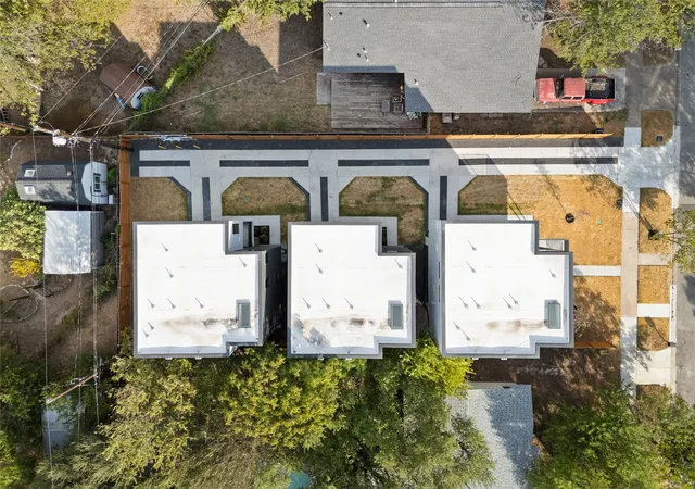 Photo 40 of Single family home for sale at 100 W Odell St #3, Austin, TX 78752 | MLS# 8339136 | Listing updated on 2026-10-09