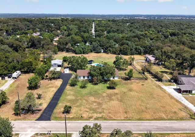 Photo 2 of Single family home for sale at 504 Buckaroo Trl, Buda, TX 78610 | MLS# 4384393 | Listing updated on 2026-10-03