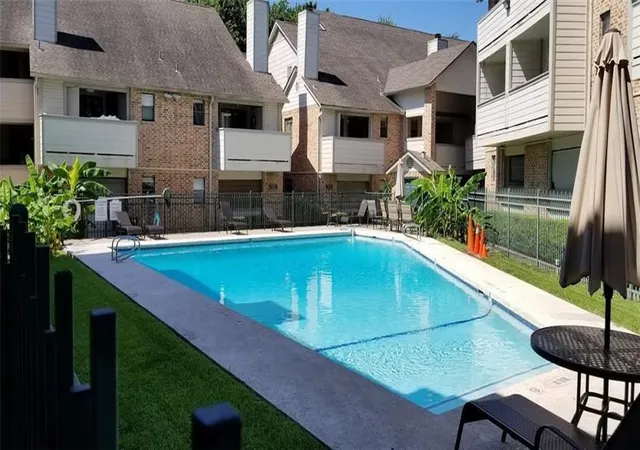 Listing Photo 2 - Condo for sale in building located at 2500 Burleson Rd, Austin, TX 78741 - Unit #215
