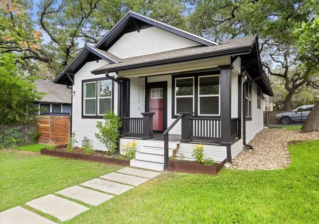 Photo 2 of Single family home for sale at 1905 Brackenridge St, Austin, TX 78704 | MLS# 2511998 | Listing updated on 2026-09-26