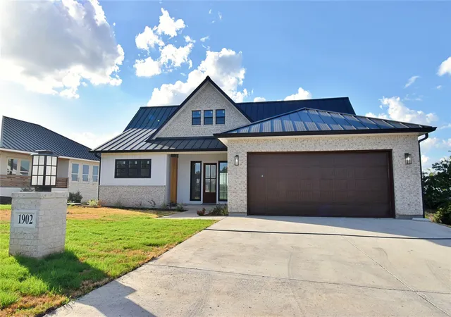 Photo 1 of Single family home for sale at 1902 Bay W Blvd, Marble Falls, TX 78657 | MLS# 5917539 | Listing updated on 2026-09-28