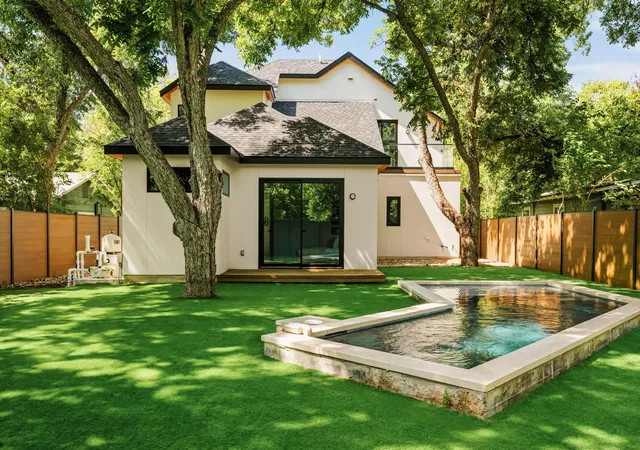 Photo 1 of Single family home for sale at 3210 Thompson, Austin, TX 78702 | MLS# 1809544 | Listing updated on 2026-09-29