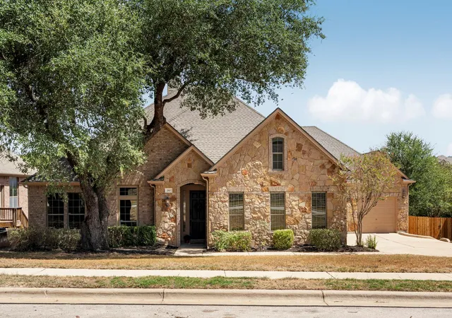 Single family home for sale at 260 Longmont Ln, Austin, TX 78737 | MLS# 5226991