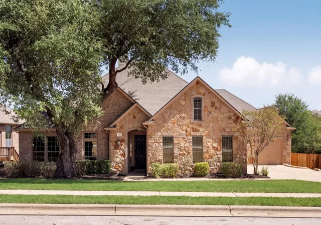 Photo 2 of Single family home for sale at 260 Longmont Ln, Austin, TX 78737 | MLS# 5226991 | Listing updated on 2026-10-06