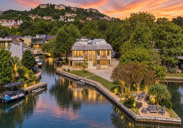 Condo for sale at 2465 Westlake Dr, Austin, TX 78746 | MLS# 3570230