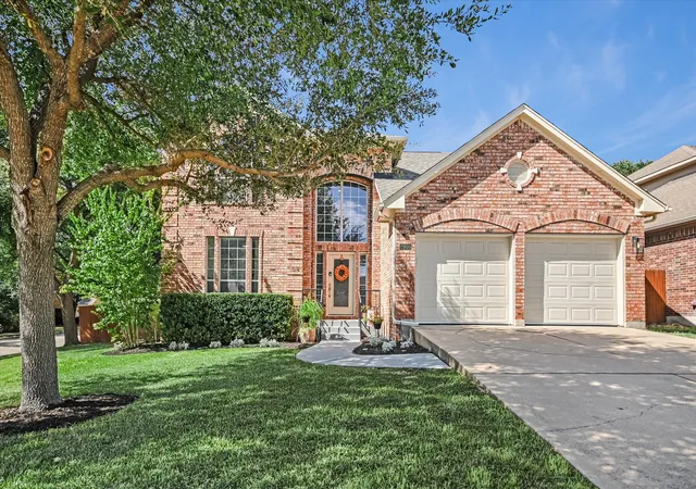 Photo 2 of Single family home for sale at 2900 Grimes Ranch Rd, Austin, TX 78732 | MLS# 6881009 | Listing updated on 2026-10-08
