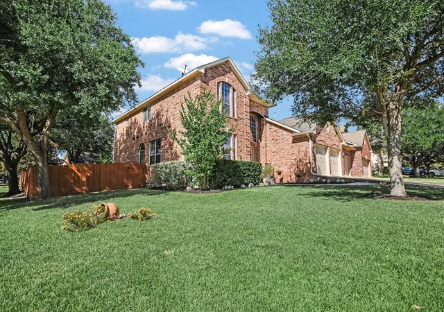 Photo 1 of Single family home for sale at 2900 Grimes Ranch Rd, Austin, TX 78732 | MLS# 6881009 | Listing updated on 2026-10-08