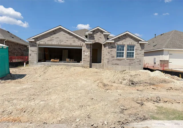 Photo 2 of Single family home for sale at 190 Mustang Bnd, Kyle, TX 78640 | MLS# 1130135 | Listing updated on 2026-10-01