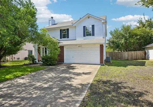 Photo 1 of Single family home for sale at 607 Sparkling Brk Ln, Leander, TX 78641 | MLS# 5812214 | Listing updated on 2026-10-09