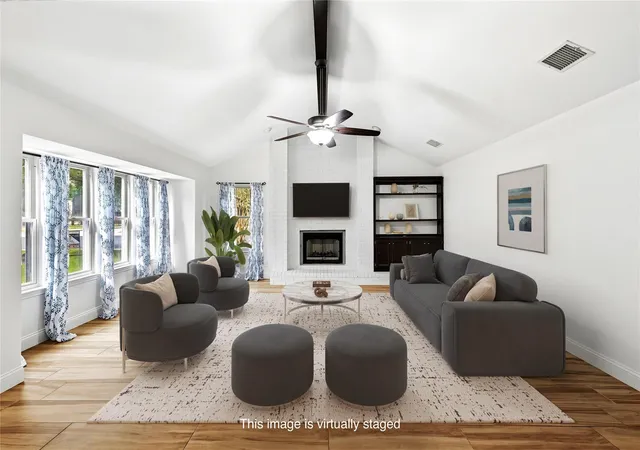 Photo 4 of Single family home for sale at 11218 Stormy Ridge Rd, Austin, TX 78739 | MLS# 9351843 | Listing updated on 2026-10-03