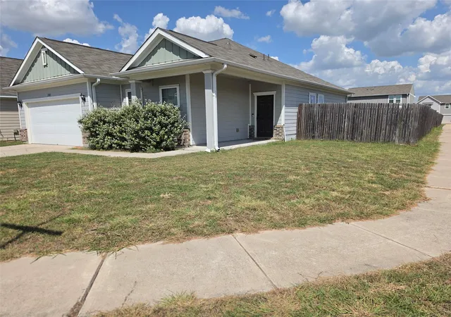 Photo 2 of Single family home for sale at 13801 Mark Christopher Way, Manor, TX 78653 | MLS# 9006589 | Listing updated on 2026-09-27