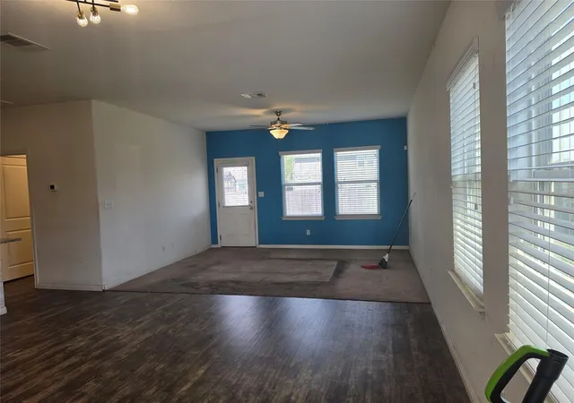 Photo 4 of Single family home for sale at 13801 Mark Christopher Way, Manor, TX 78653 | MLS# 9006589 | Listing updated on 2026-09-27