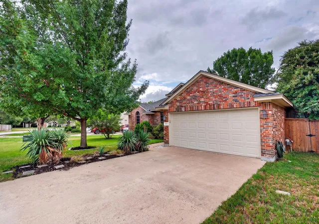 Photo 2 of Single family home for sale at 903 Ambrose Dr, Pflugerville, TX 78660 | MLS# 3005224 | Listing updated on 2026-10-07
