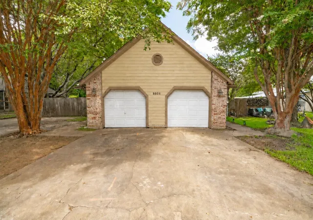 Photo 2 of Multi family home for sale at 9906 Parliament House Rd, Austin, TX 78729 | MLS# 5848594 | Listing updated on 2026-10-02