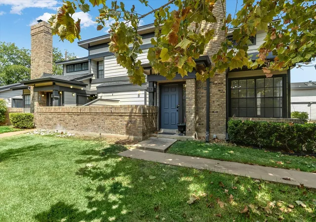 Photo 2 of Condo for sale at 1748 Ohlen Rd #37, Austin, TX 78757 | MLS# 1952373 | Listing updated on 2026-09-08