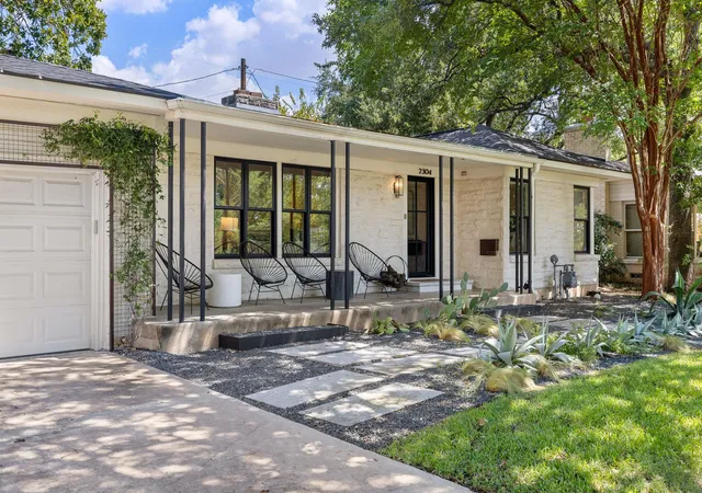 Photo 2 of Single family home for sale at 2304 Greenlee Dr, Austin, TX 78703 | MLS# 9906387 | Listing updated on 2026-10-06