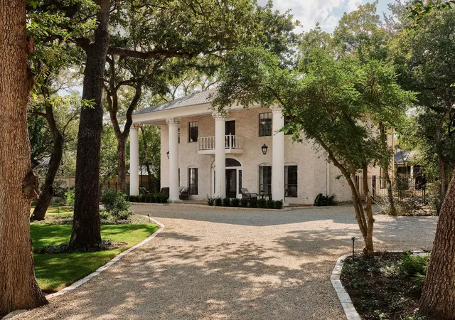 Photo 1 of Single family home for sale at 3613 Pinnacle Rd, Austin, TX 78746 | MLS# 4571160 | Listing updated on 2026-10-03