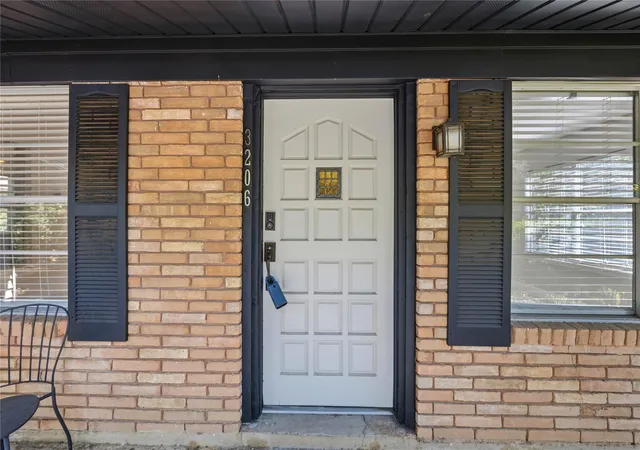 Photo 4 of Single family home for sale at 3206 Goodwin Ave, Austin, TX 78702 | MLS# 4992532 | Listing updated on 2026-09-12