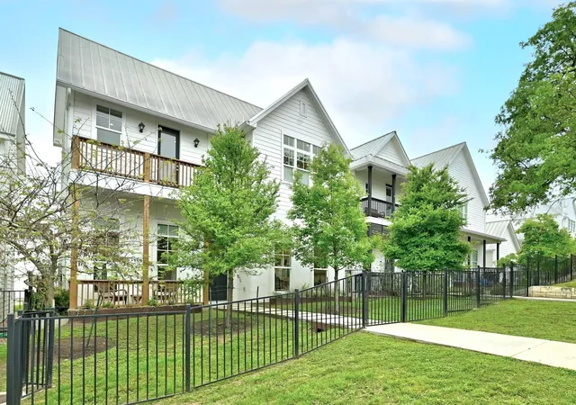 Photo 3 of Condo for sale at 4806 Springdale Rd, Austin, TX 78723 | MLS# 4390016 | Listing updated on 2026-09-25