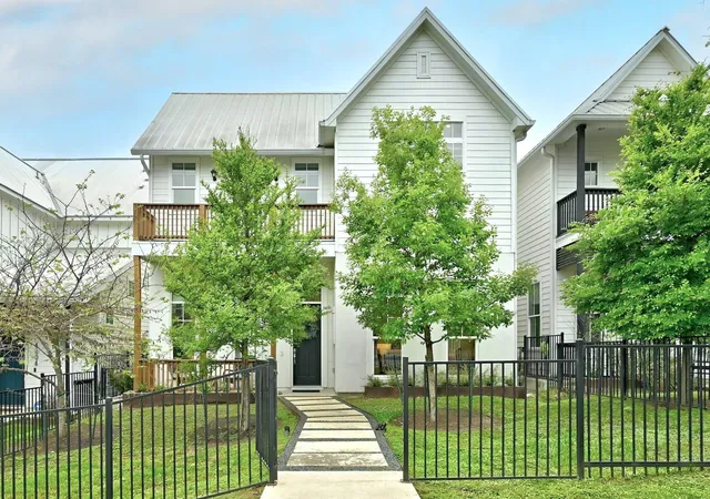 Photo 3 of Condo for sale at 4806 Springdale Rd, Austin, TX 78723 | MLS# 4390016 | Listing updated on 2026-09-25