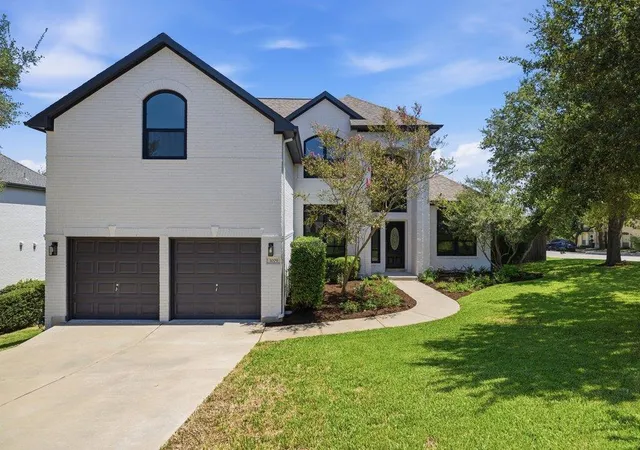 Photo 4 of Single family home for sale at 3009 Brittany Point Ln, Austin, TX 78738 | MLS# 6653969 | Listing updated on 2026-10-03
