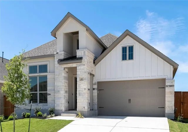 Photo 2 of Single family home for sale at 313 Glen Arbor Dr, Liberty Hill, TX 78642 | MLS# 3103164 | Listing updated on 2026-10-03