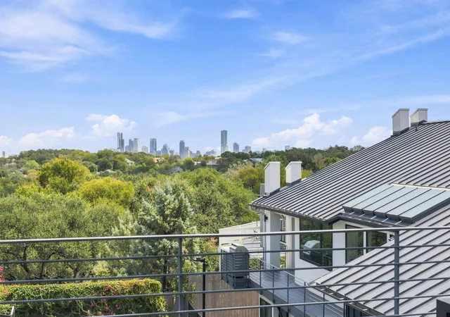 Photo 4 of Single family home for sale at 2100 Headwater Ln, Austin, TX 78746 | MLS# 6177737 | Listing updated on 2026-09-24