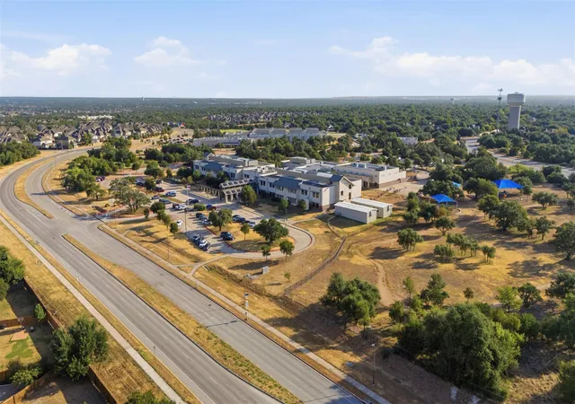 Listing Photo 2 - Condo for sale in building located at 14300 Mccoy Loop, Austin, TX 78717 - Unit #21