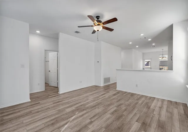 Photo 4 of Single family home for sale at 337 Harper Ln, Georgetown, TX 78626 | MLS# 6763459 | Listing updated on 2026-10-29