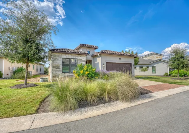Photo 1 of Single family home for sale at 110 Rivalto Dr, Horseshoe Bay, TX 78657 | MLS# 3173646 | Listing updated on 2026-10-07