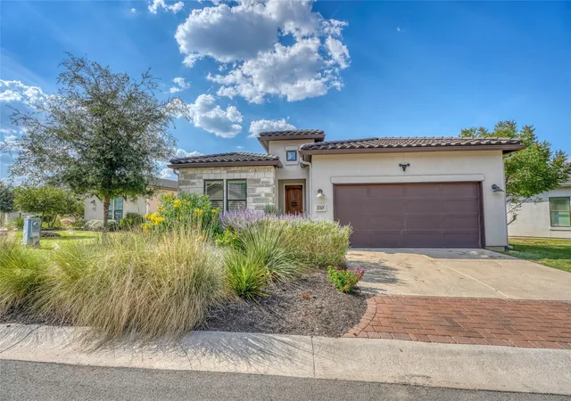 Photo 2 of Single family home for sale at 110 Rivalto Dr, Horseshoe Bay, TX 78657 | MLS# 3173646 | Listing updated on 2026-10-07