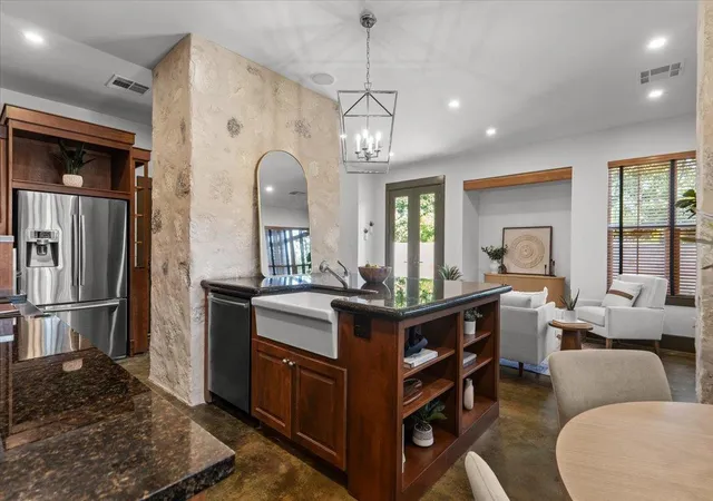 Photo 3 of Condo for sale at 1711 Ravey St #1711, Austin, TX 78704 | MLS# 5173472 | Listing updated on 2026-10-20