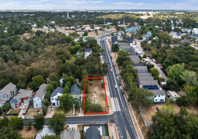 Photo 4 of Land for sale at 4104 E 12th Street, Austin, TX 78721 | MLS# 4189889 | Listing updated on 2026-09-04
