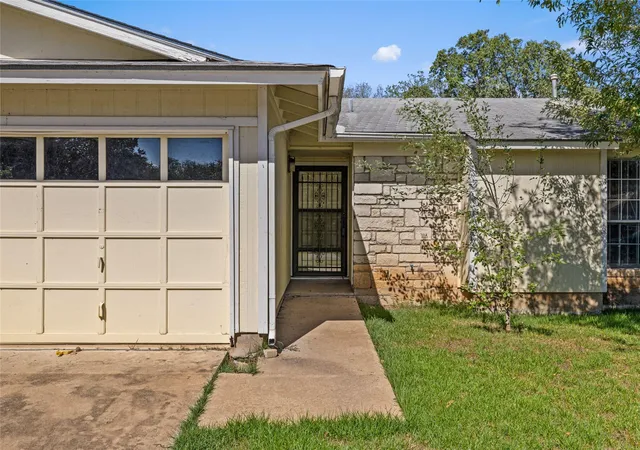 Photo 3 of Single family home for sale at 4606 Borage Dr, Austin, TX 78744 | MLS# 1838278 | Listing updated on 2026-10-08