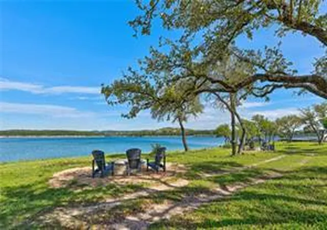 Listing Photo 2 - Condo for sale in building located at 5921 Hiline Rd, Austin, TX 78734 - Unit #1203