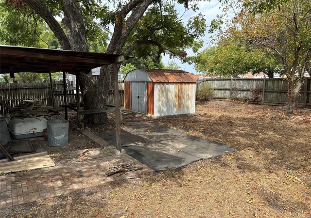 Photo 3 of Single family home for sale at 201 S Rio Grande St, Granger, TX 76530 | MLS# 5241599 | Listing updated on 2026-10-09