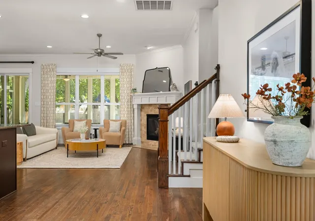 Photo 3 of Single family home for sale at 5007 Placid Pl, Austin, TX 78731 | MLS# 4255000 | Listing updated on 2026-09-28