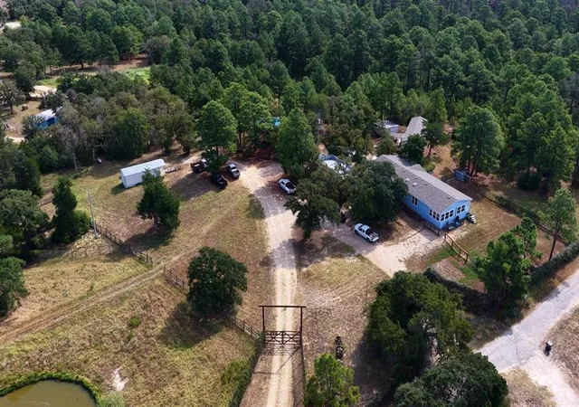 Photo 3 of Mansion for sale at 218 Little Ranch Rd, Red Rock, TX 78662 | MLS# 9475724 | Listing updated on 2026-09-24