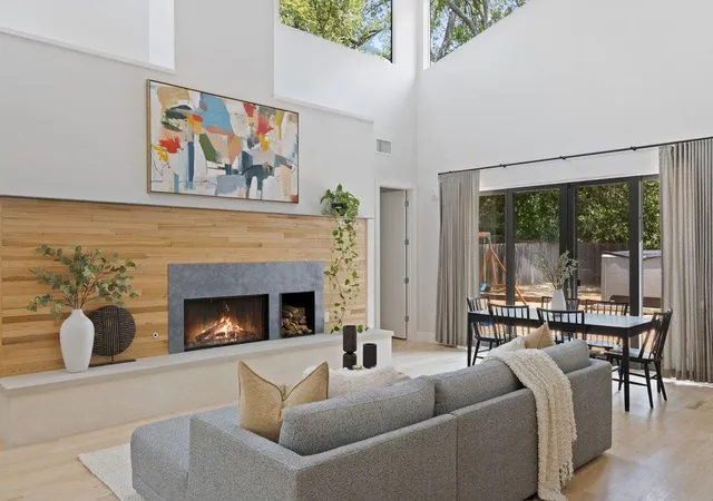 Photo 3 of Single family home for sale at 5011 Shoal Crk Blvd, Austin, TX 78756 | MLS# 1820114 | Listing updated on 2026-09-06
