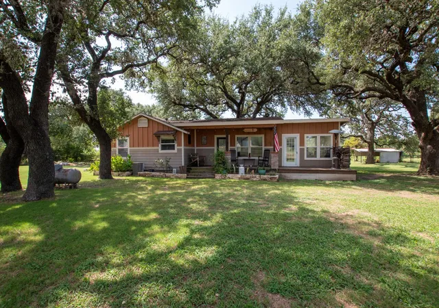 Photo 1 of Single family home for sale at 510 County Rd 221, Tow, TX 78672 | MLS# 5948327 | Listing updated on 2026-09-07