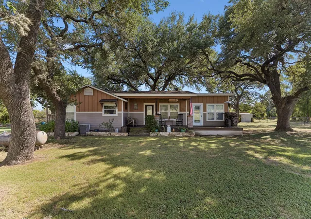 Photo 4 of Single family home for sale at 510 County Rd 221, Tow, TX 78672 | MLS# 5948327 | Listing updated on 2026-10-22